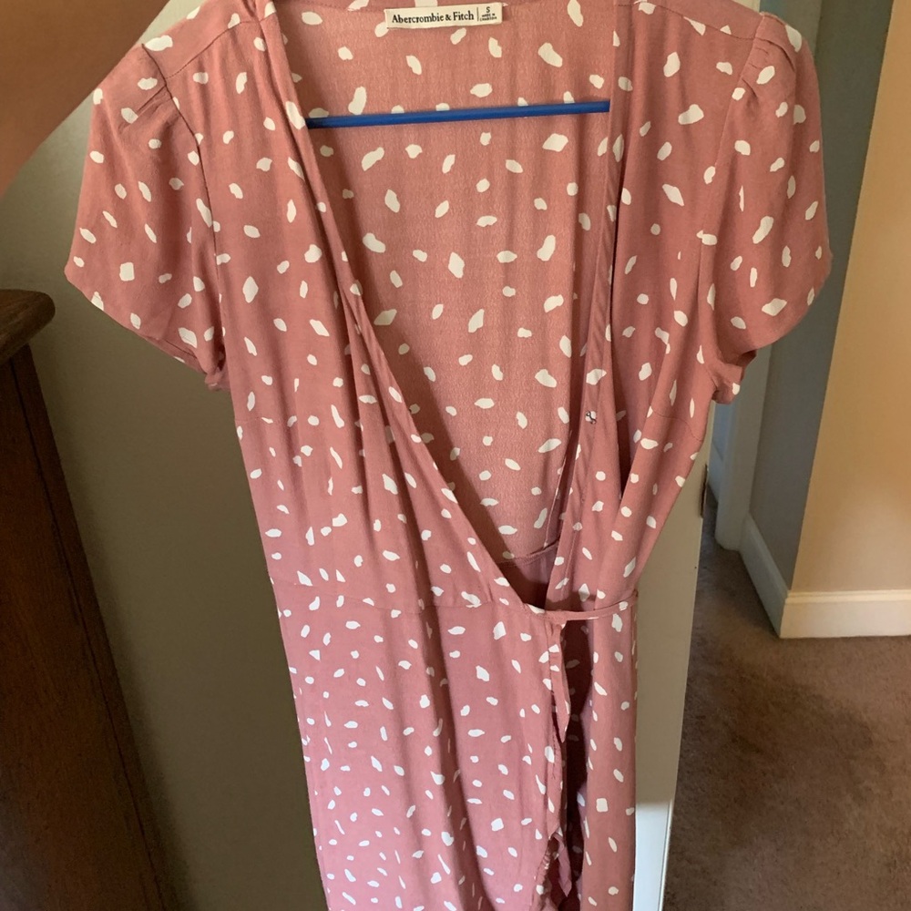 Abercrombie & Fitch rose pink Dress with White Dots